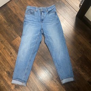 American Eagle boyfriend jeans